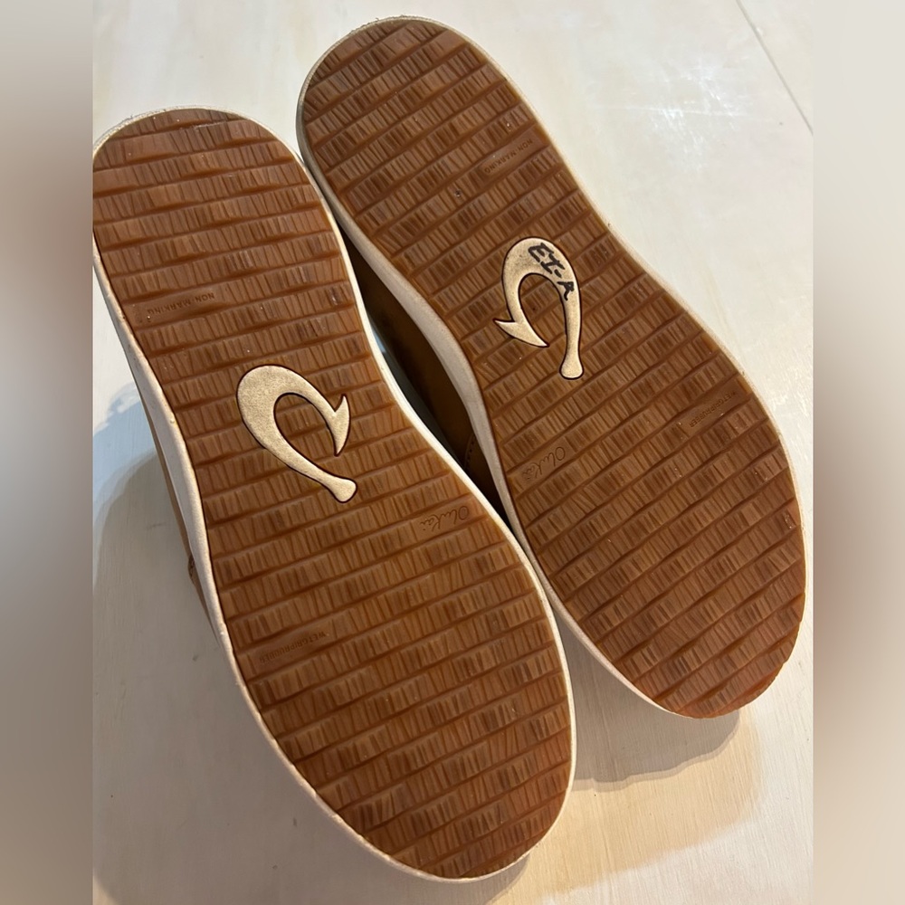 OluKai Hawai’iloa Manu Hope slip on bootie/boots, tan brown, women’s size 9. - Picture 6 of 11